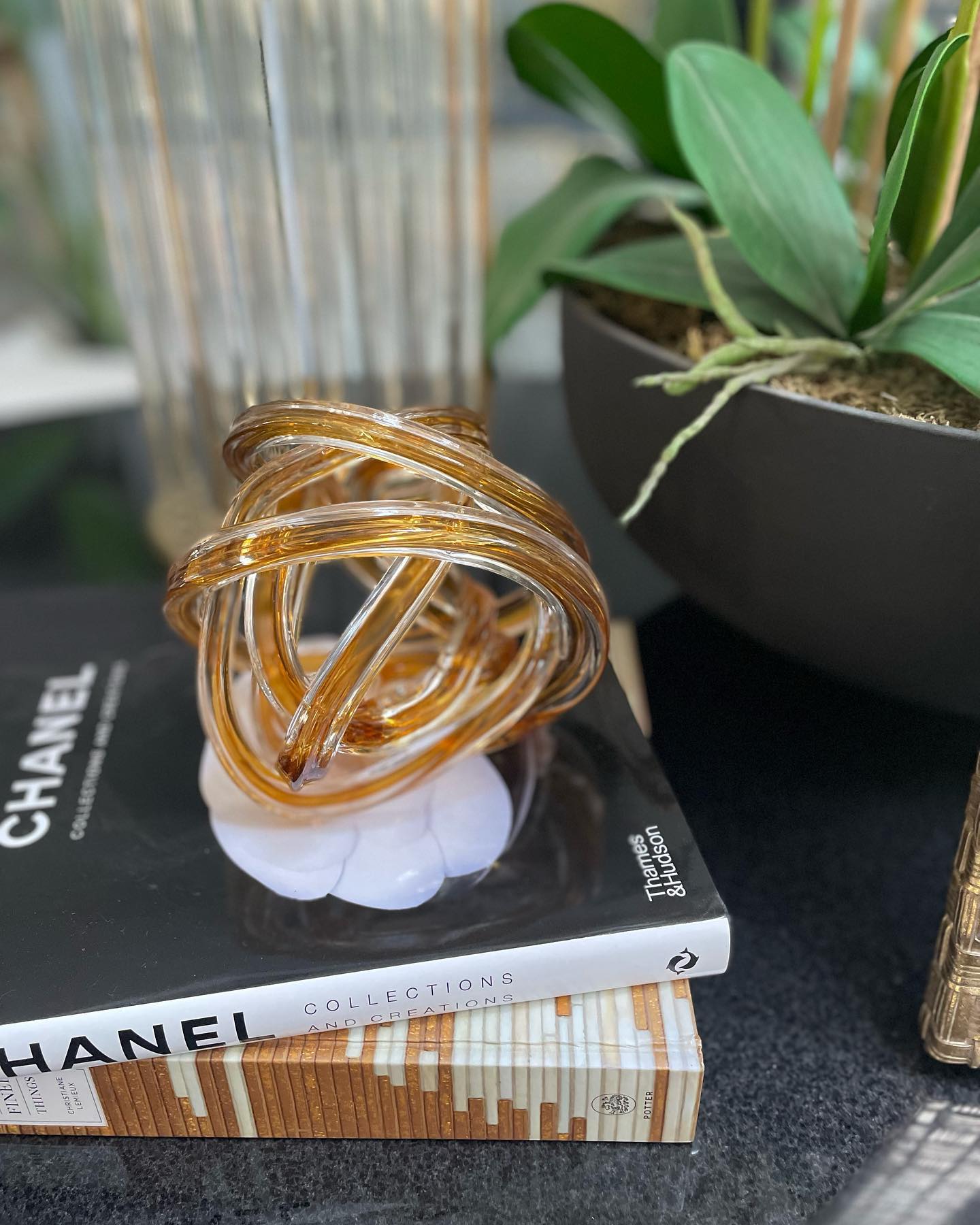 Glass Knot